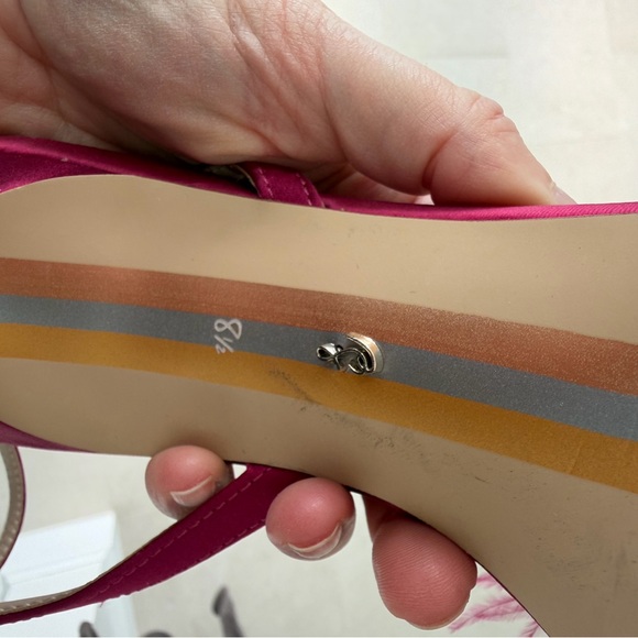 Sam Edelman Fuchsia Feathered Heels - Picture 7 of 7